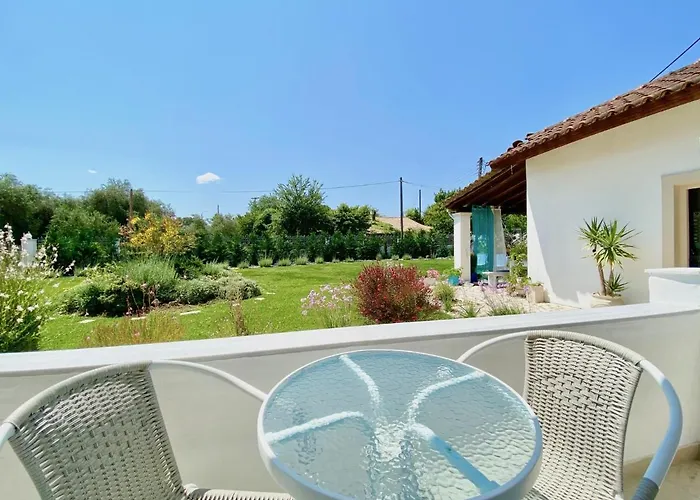Doma With Private Pool For Up To 29 Guests By Dadovillas *