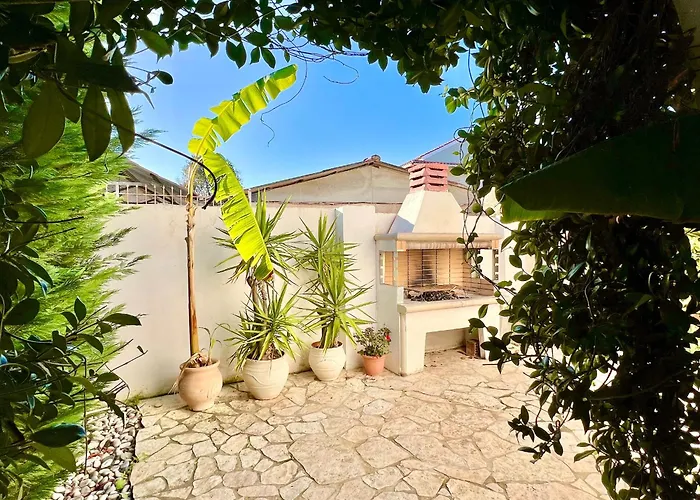 Doma With Private Pool For Up To 29 Guests By Dadovillas * Roda (Corfu)