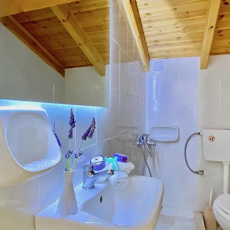 Βίλα Doma With Private Pool For Up To 29 Guests By Dadovillas