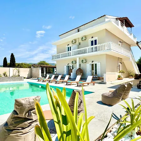 Doma With Private Pool For Up To 29 Guests By Dadovillas * Roda (Corfu)
