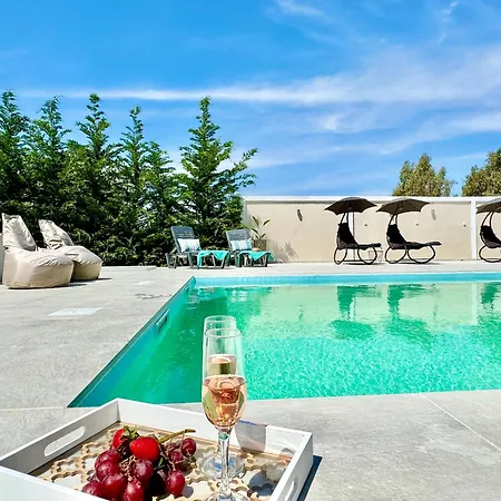 ヴィラ Doma With Private Pool For Up To 29 Guests By Dadovillas *